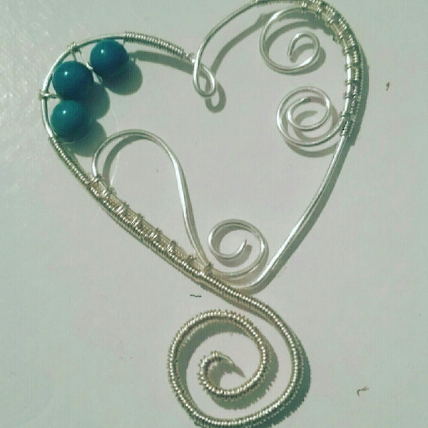 Swirly heart pendant